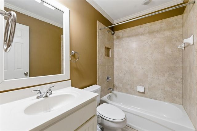 867 Woodleaf Park Drive, Mableton, GA 30126