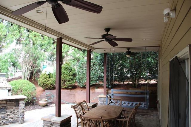 867 Woodleaf Park Drive, Mableton, GA 30126