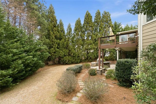 867 Woodleaf Park Drive, Mableton, GA 30126