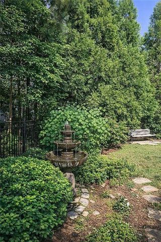 867 Woodleaf Park Drive, Mableton, GA 30126