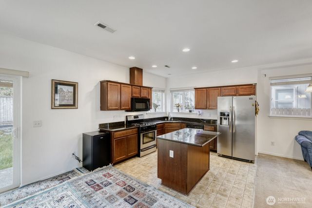 1328 E 51st ST, Tacoma, WA 98404