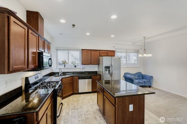 1328 E 51st ST, Tacoma, WA 98404
