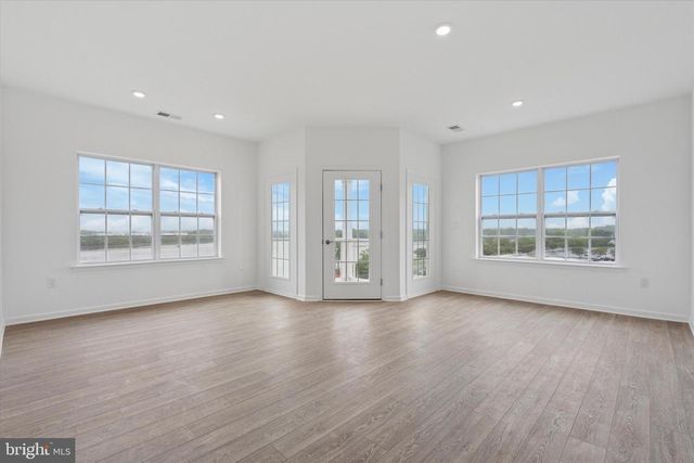 16132 RIVER VIEW CT, Bristol, PA 19007