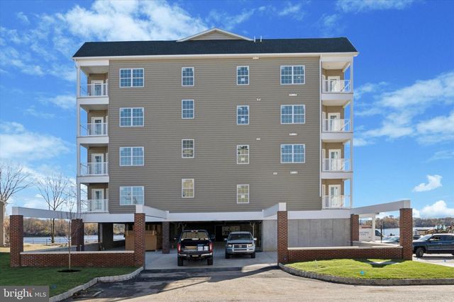 16132 RIVER VIEW CT, Bristol, PA 19007