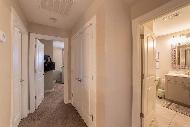 5735 Brookstone Drive, Newburgh, IN 47630