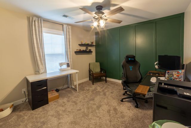 5735 Brookstone Drive, Newburgh, IN 47630