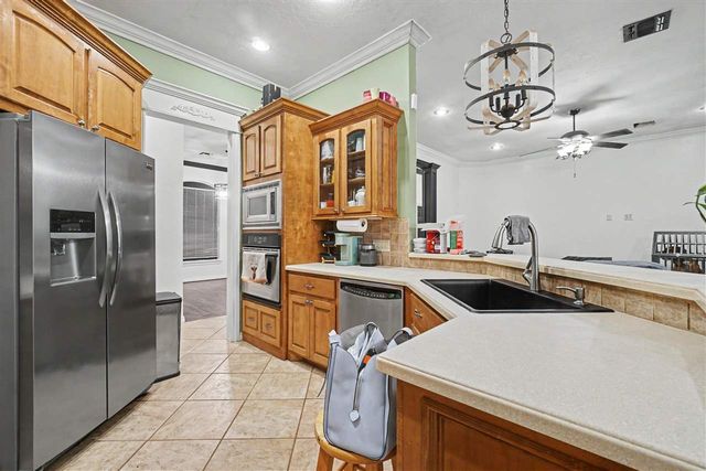 3104 NE Georgetown Ave, Lawton, OK 73507