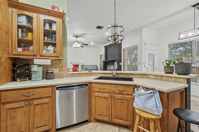 3104 NE Georgetown Ave, Lawton, OK 73507