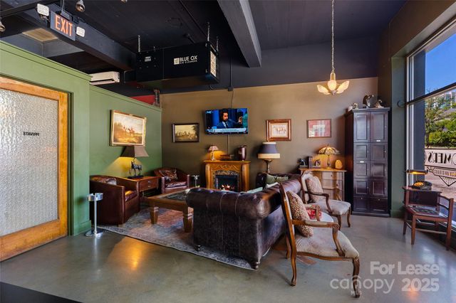 81 Coxe Avenue, Asheville, NC 28801