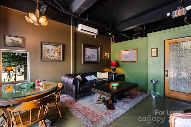 81 Coxe Avenue, Asheville, NC 28801