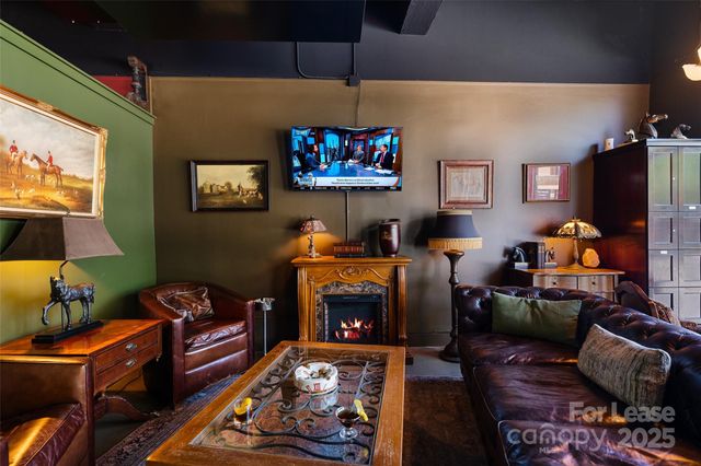 81 Coxe Avenue, Asheville, NC 28801