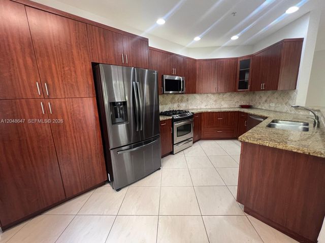 2900 NW 125th Ave 3-224, Sunrise, FL 33323