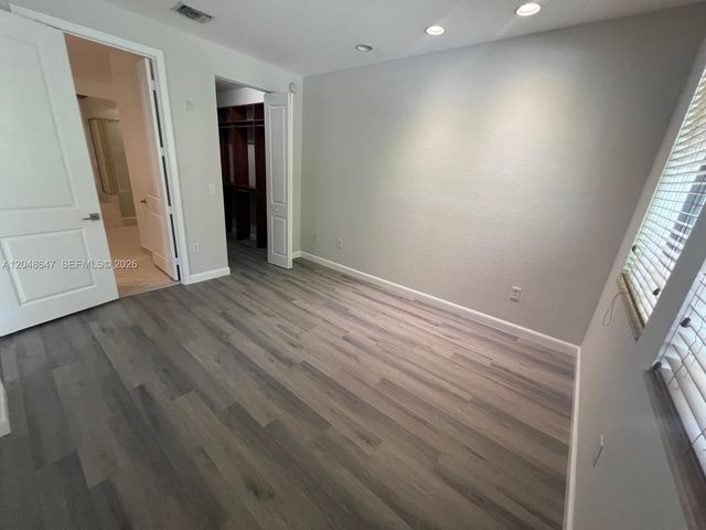 2900 NW 125th Ave 3-224, Sunrise, FL 33323
