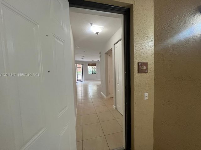 2900 NW 125th Ave 3-224, Sunrise, FL 33323