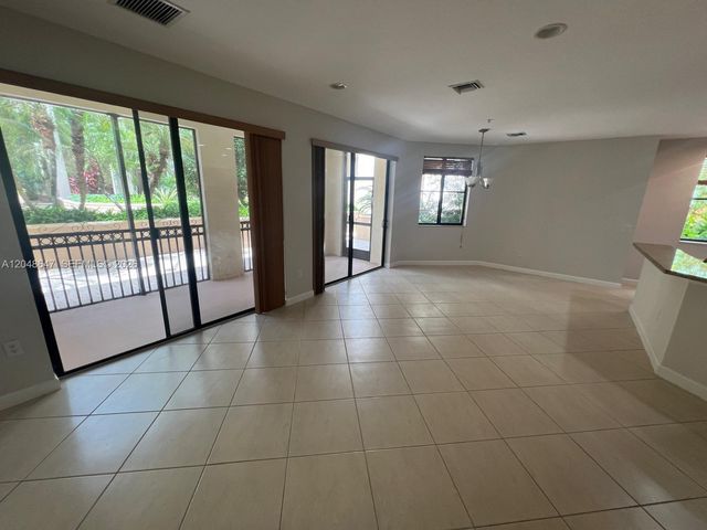 2900 NW 125th Ave 3-224, Sunrise, FL 33323