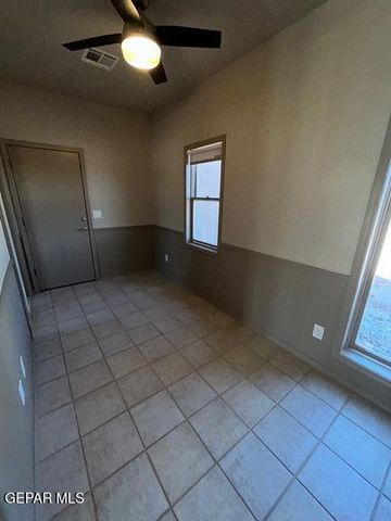 7003 McNutt Road, #Right, Anthony, NM 88021