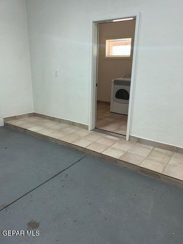 7003 McNutt Road, #Right, Anthony, NM 88021