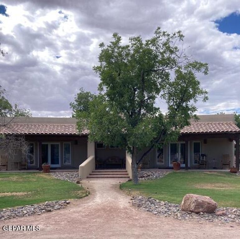 7003 McNutt Road, #Right, Anthony, NM 88021