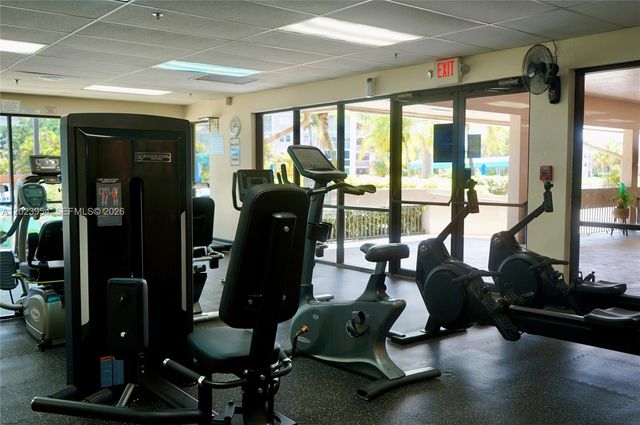 10405 Sunrise Lakes Blvd 205, Sunrise, FL 33322