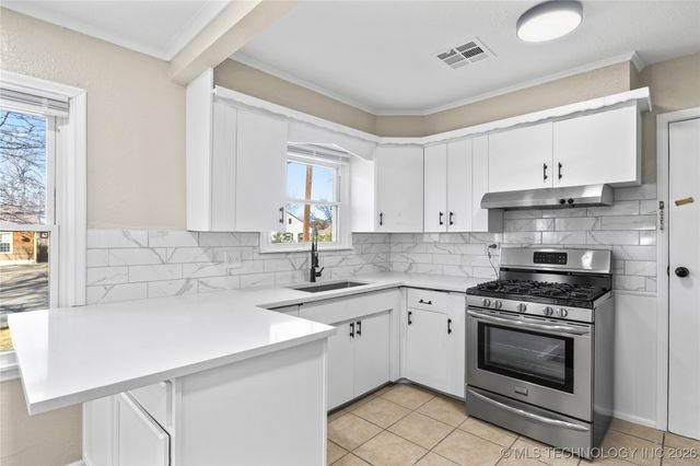 4711 S Boston Avenue, Tulsa, OK 74105