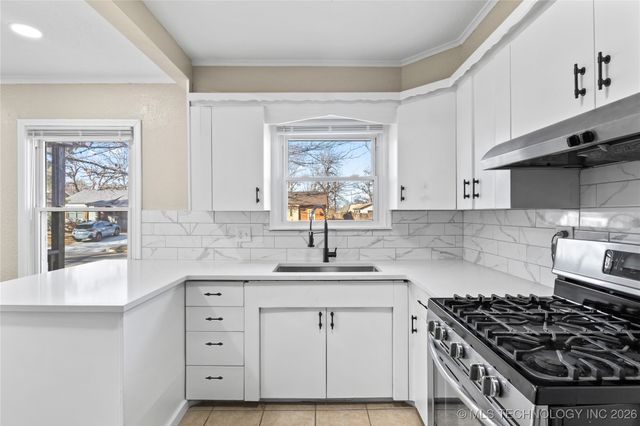 4711 S Boston Avenue, Tulsa, OK 74105