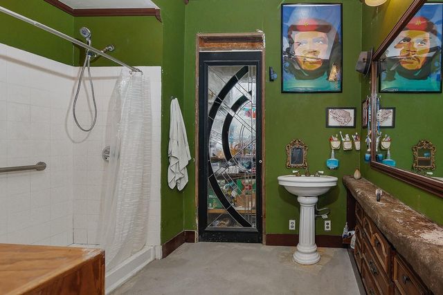 18533 Fm 1485 Road, New Caney, TX 77357