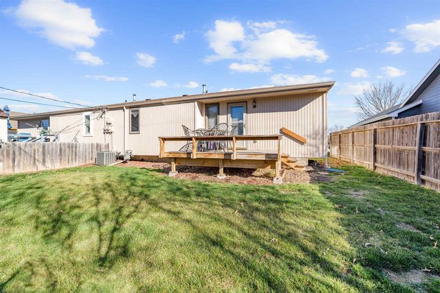 2406 Village Ln, Salina, KS 67401