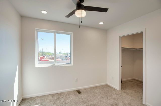 9624 N 16TH Avenue, Phoenix, AZ 85021