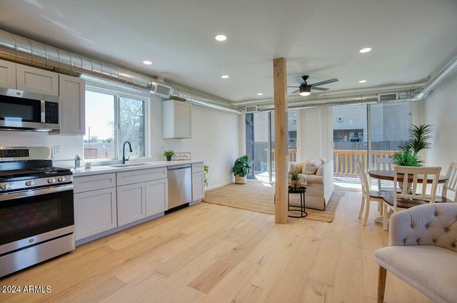 9624 N 16TH Avenue, Phoenix, AZ 85021