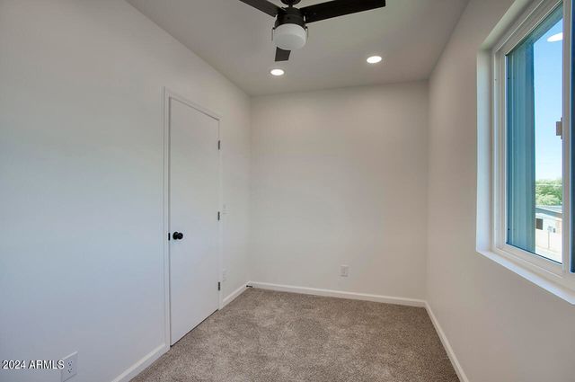 9624 N 16TH Avenue, Phoenix, AZ 85021