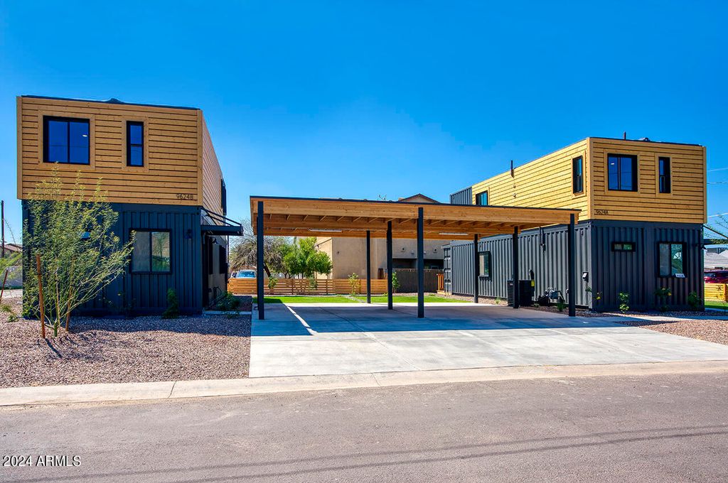 9624 N 16TH Avenue, Phoenix, AZ 85021