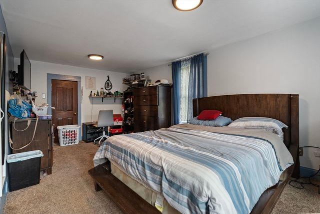 19 Suffolk St, Springfield, MA 01109