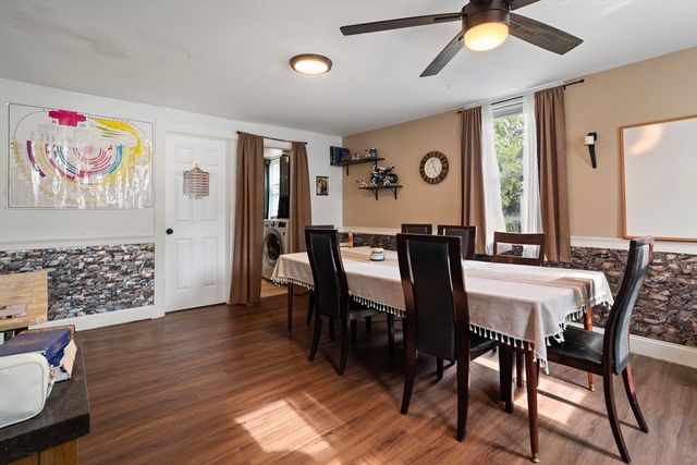 19 Suffolk St, Springfield, MA 01109