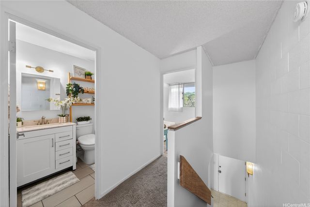 46-270 Kahuhipa Street A419, Kaneohe, HI 96744