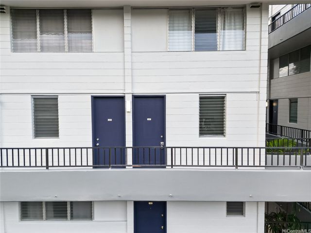 46-270 Kahuhipa Street A419, Kaneohe, HI 96744