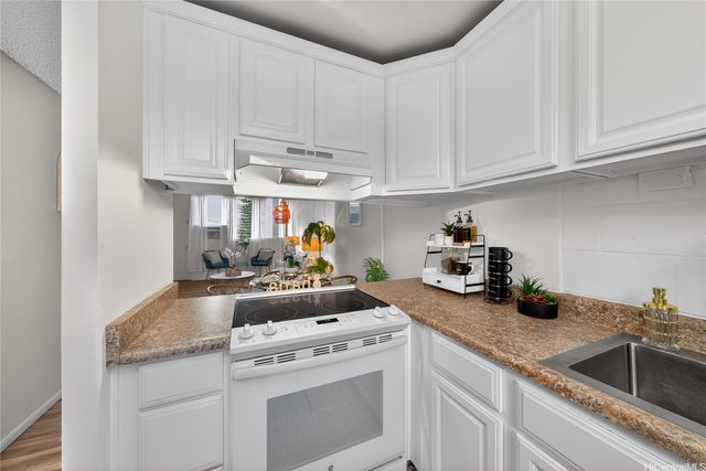 46-270 Kahuhipa Street A419, Kaneohe, HI 96744