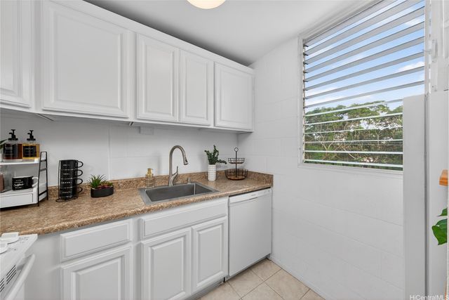 46-270 Kahuhipa Street A419, Kaneohe, HI 96744