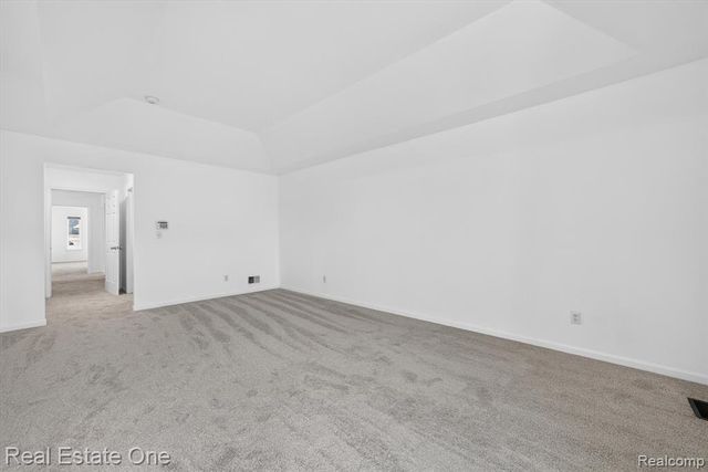 37508 Newburgh Park Circle, Livonia, MI 48152