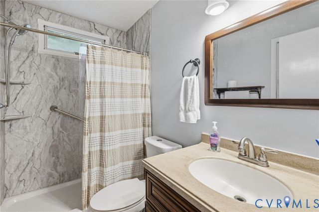 7307 Ann Cabell Ln, Mechanicsville, VA 23111