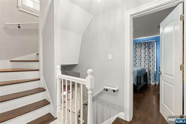 886-888 Degraw Avenue, Newark, NJ 07104