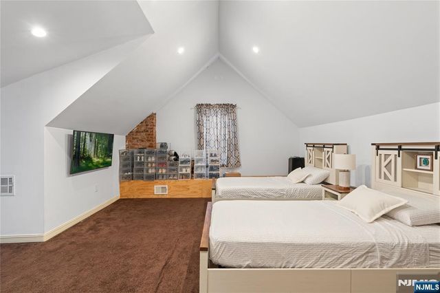 886-888 Degraw Avenue, Newark, NJ 07104