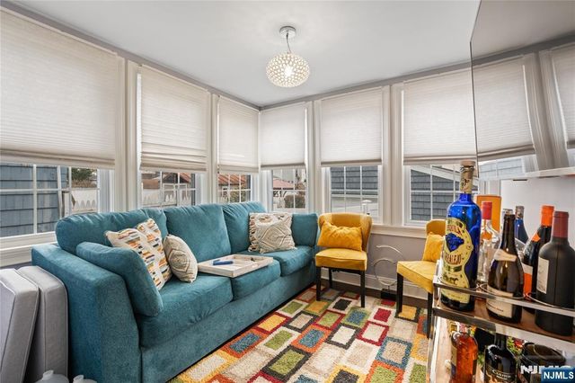 886-888 Degraw Avenue, Newark, NJ 07104