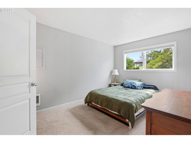 1515 Se 22ND Ave 8, Portland, OR 97214