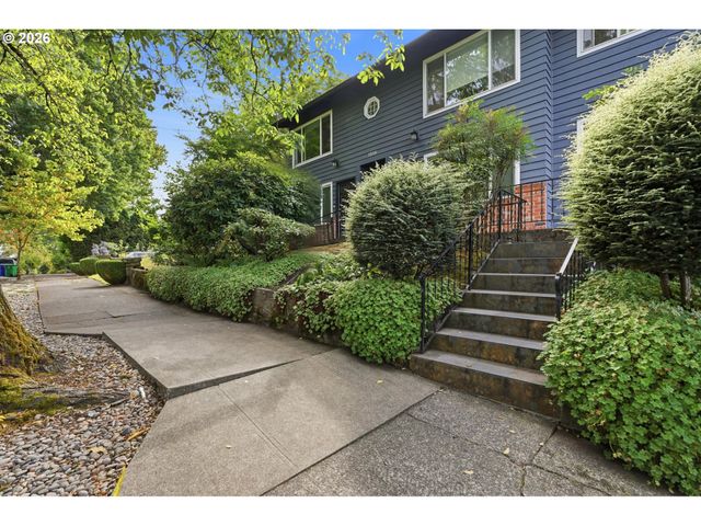 1515 Se 22ND Ave 8, Portland, OR 97214