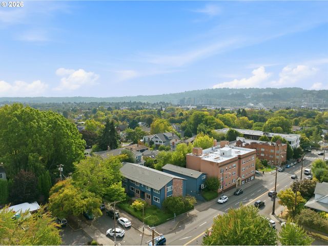 1515 Se 22ND Ave 8, Portland, OR 97214