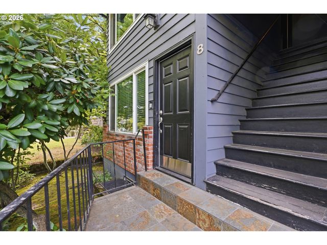 1515 Se 22ND Ave 8, Portland, OR 97214
