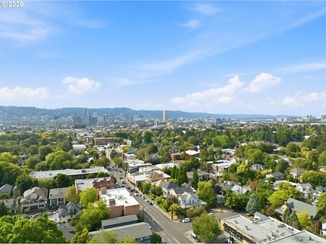 1515 Se 22ND Ave 8, Portland, OR 97214