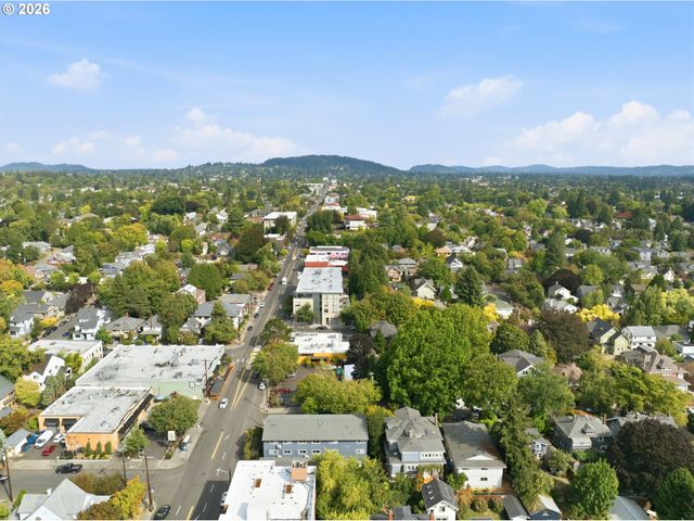 1515 Se 22ND Ave 8, Portland, OR 97214