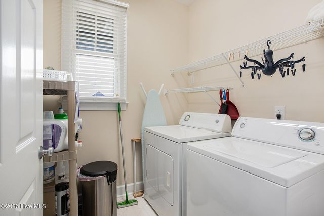 6813 Mayfaire Club Drive 302, Wilmington, NC 28405