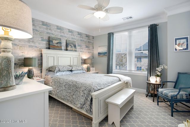 6813 Mayfaire Club Drive 302, Wilmington, NC 28405